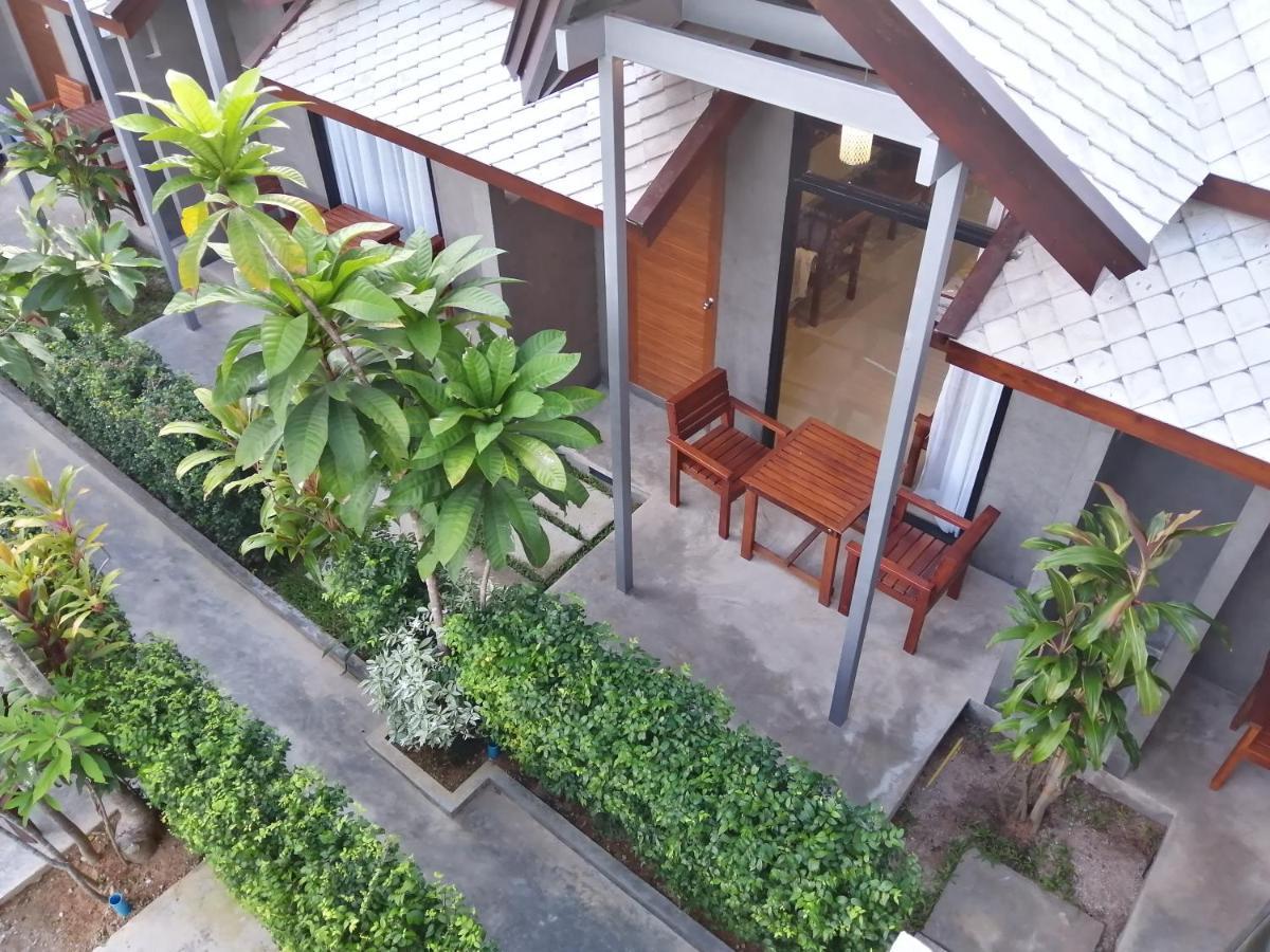 Jr Place