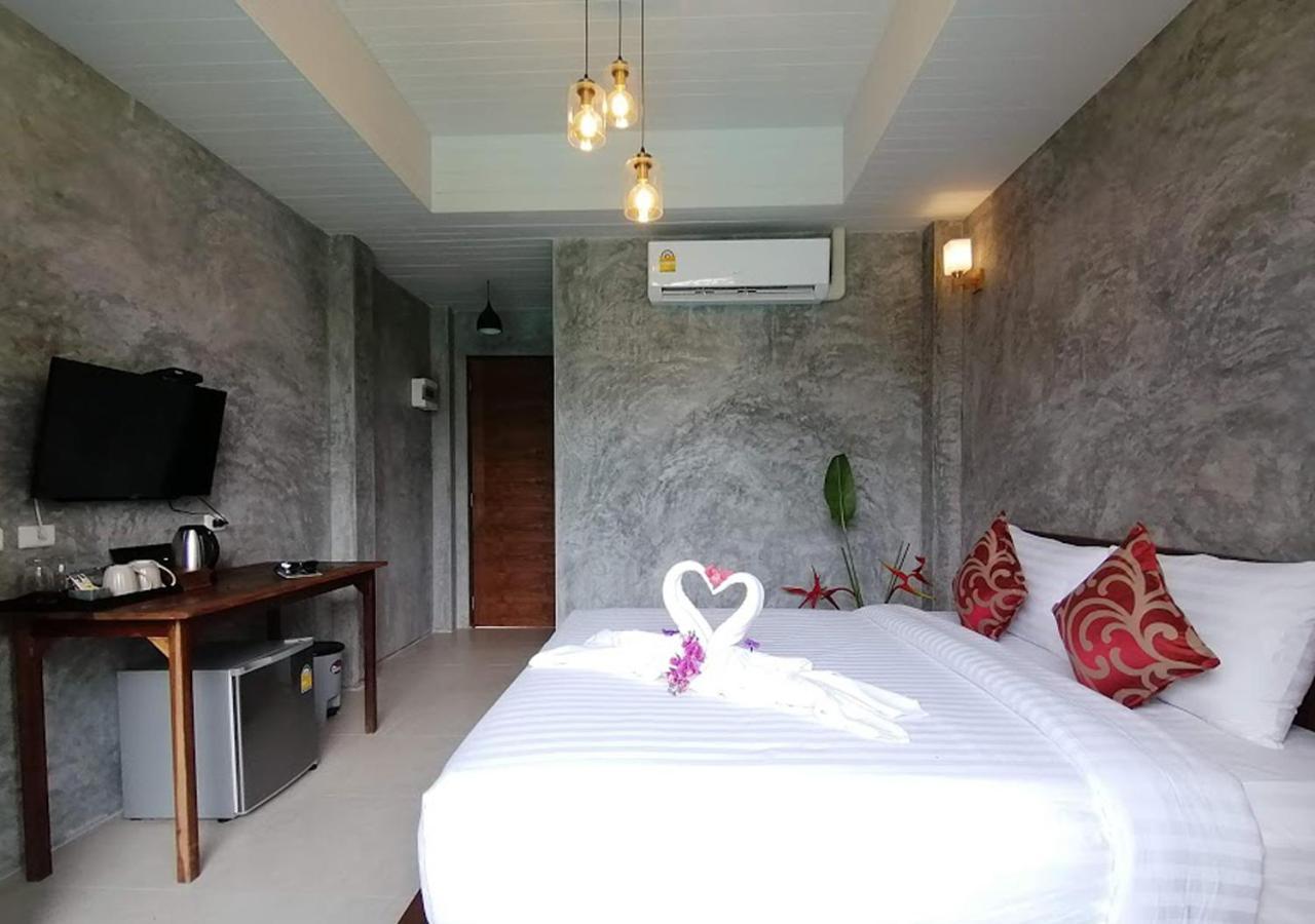 Jr Place Resort
