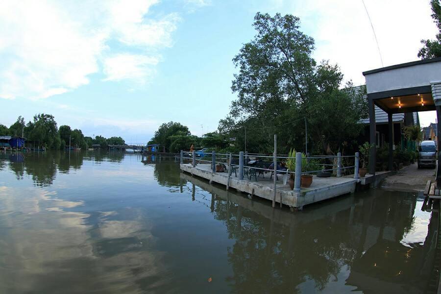 Baan Bon Bang Tabun 2*