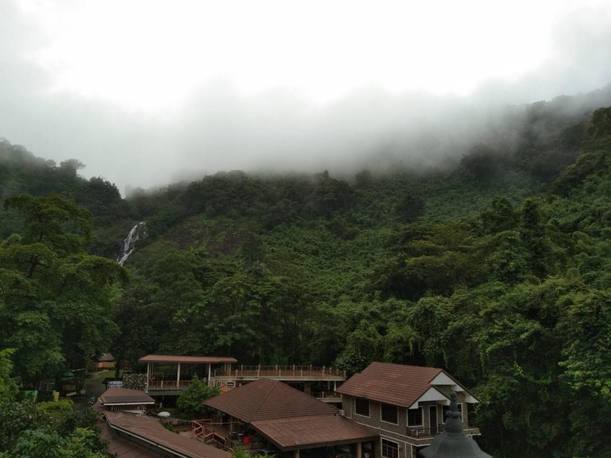 Resort Namtok Sarika Resotel 3*