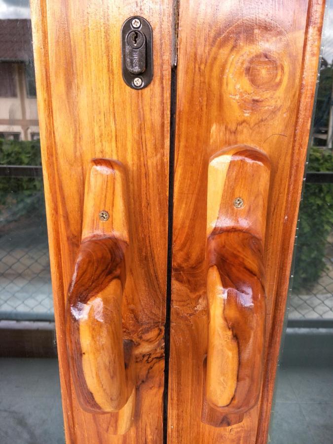 Resort Teak