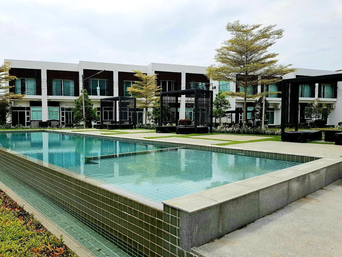 The Midst@ Royal Hills Nakornayok * Nakhon Nayok