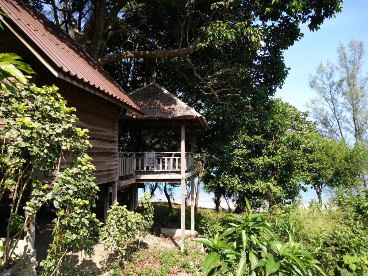 Jansom 2 Koh Phayam