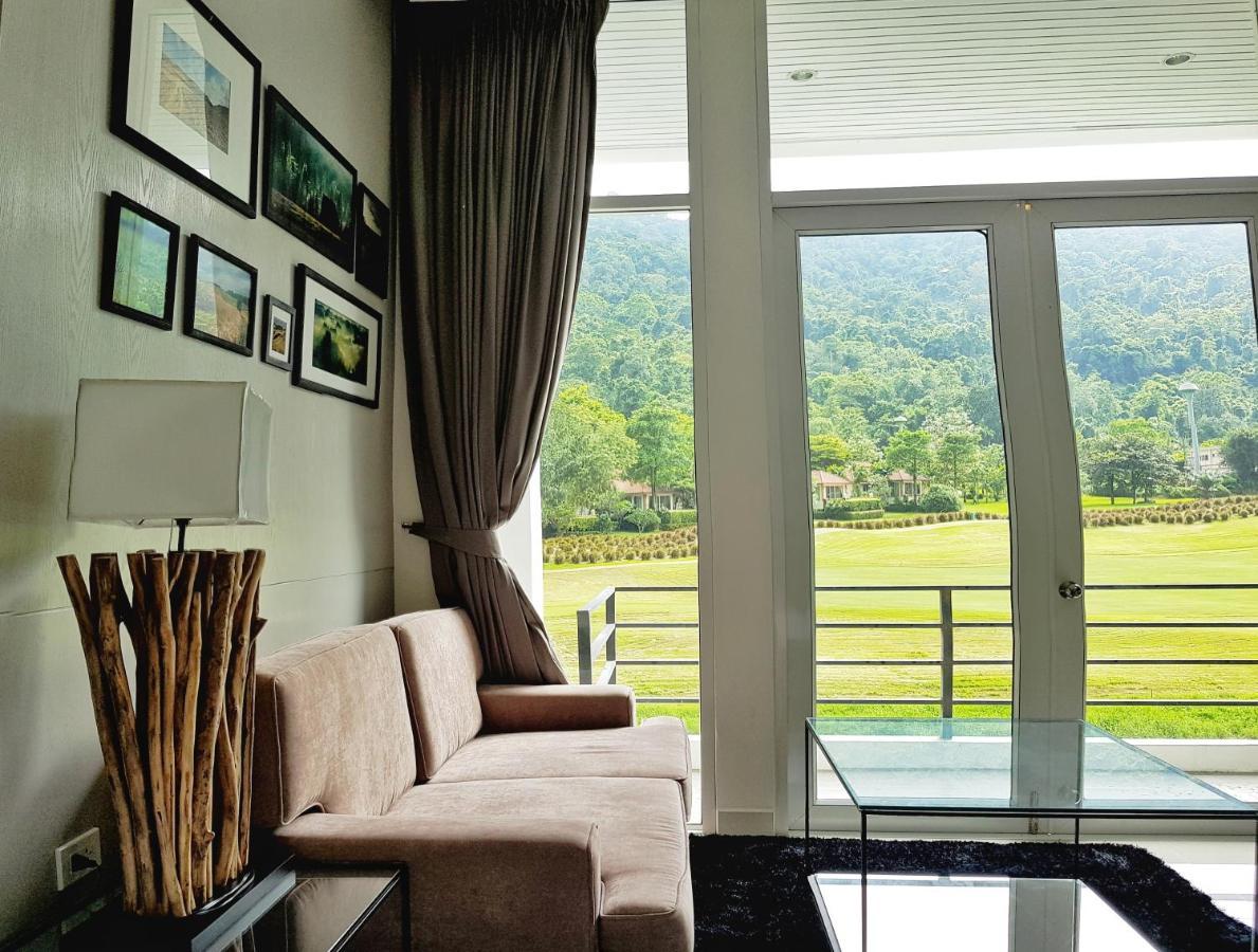 Resort The Midst@ Royal Hills Nakornayok Nakhon Nayok