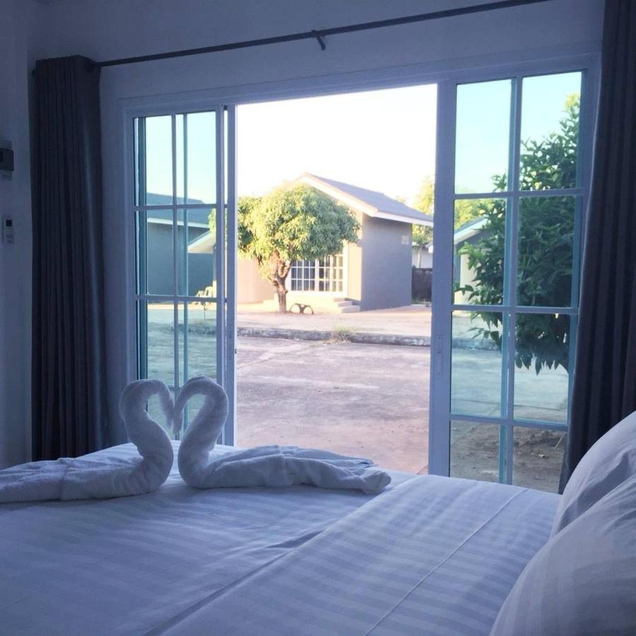 Bhive Resort Nakhon Phanom