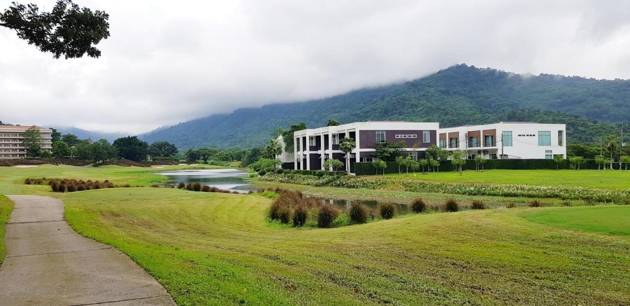The Midst@ Royal Hills Nakornayok *