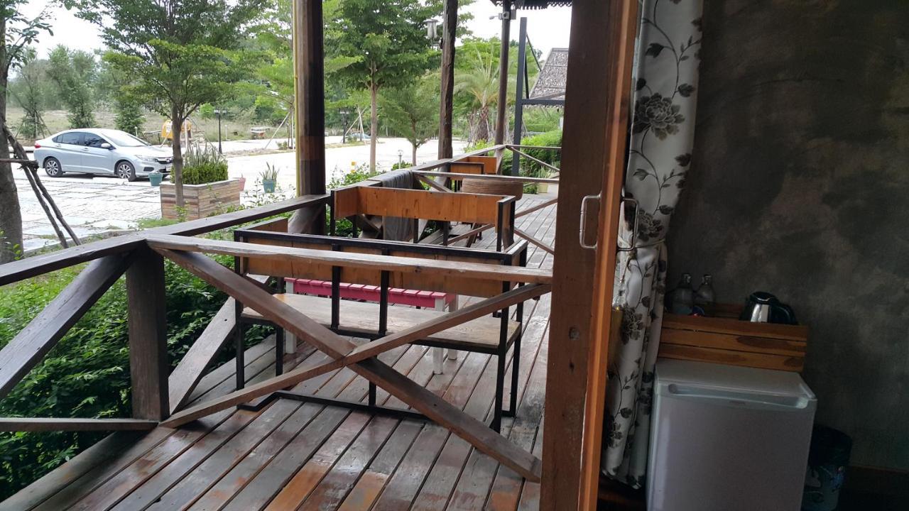 Ingaun Kanchanaburi Resort