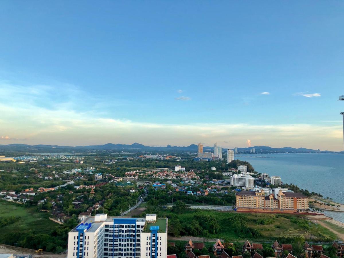 Resort Veranda Pattaya X Sea & Sky View