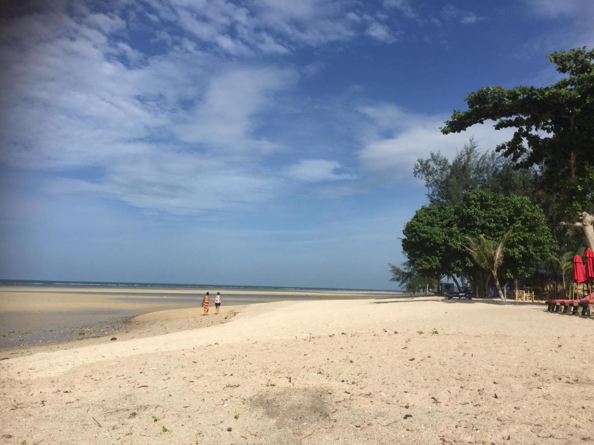 At Sea Resort Baan Tai