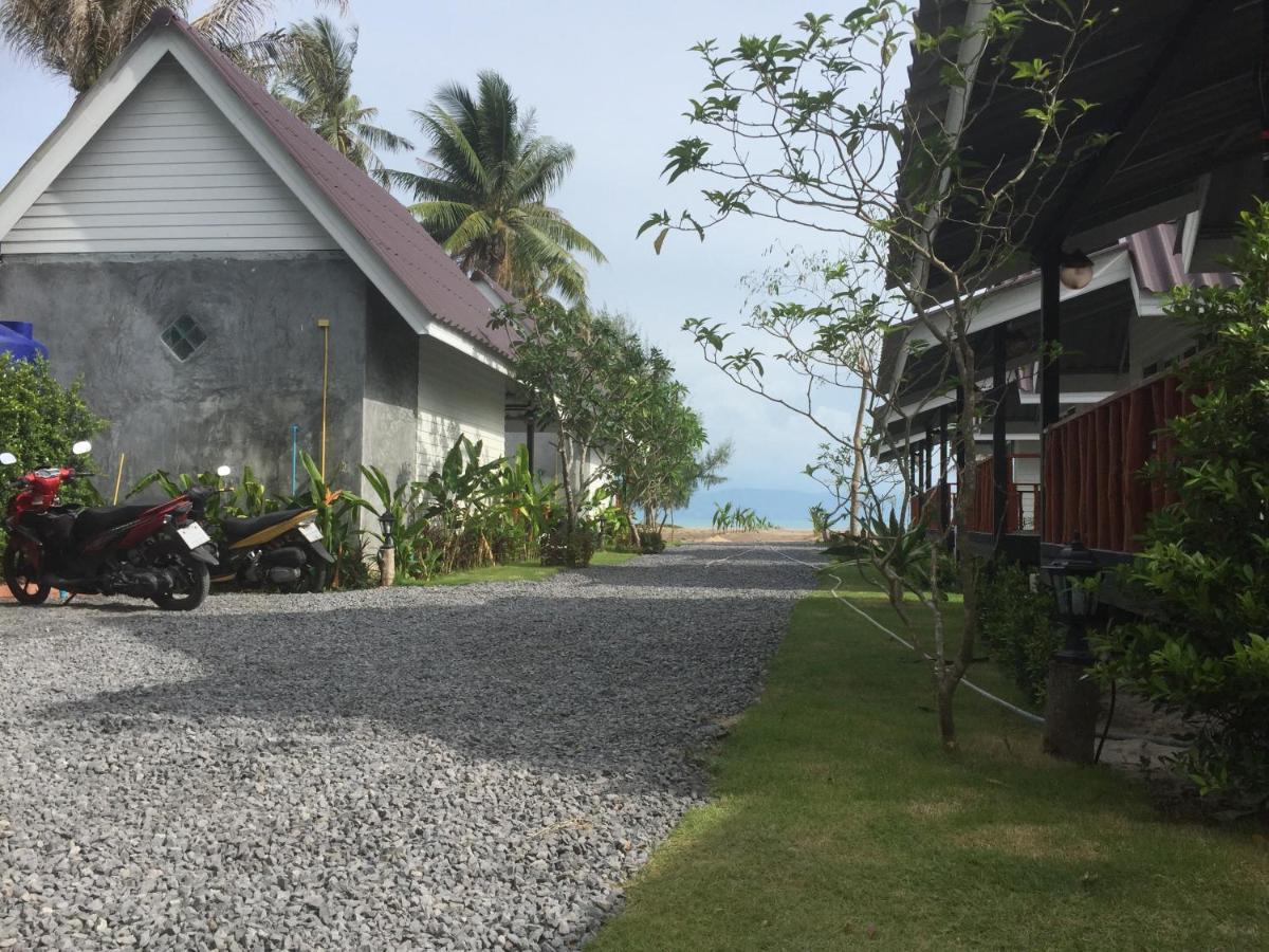 At Sea Resort Baan Tai