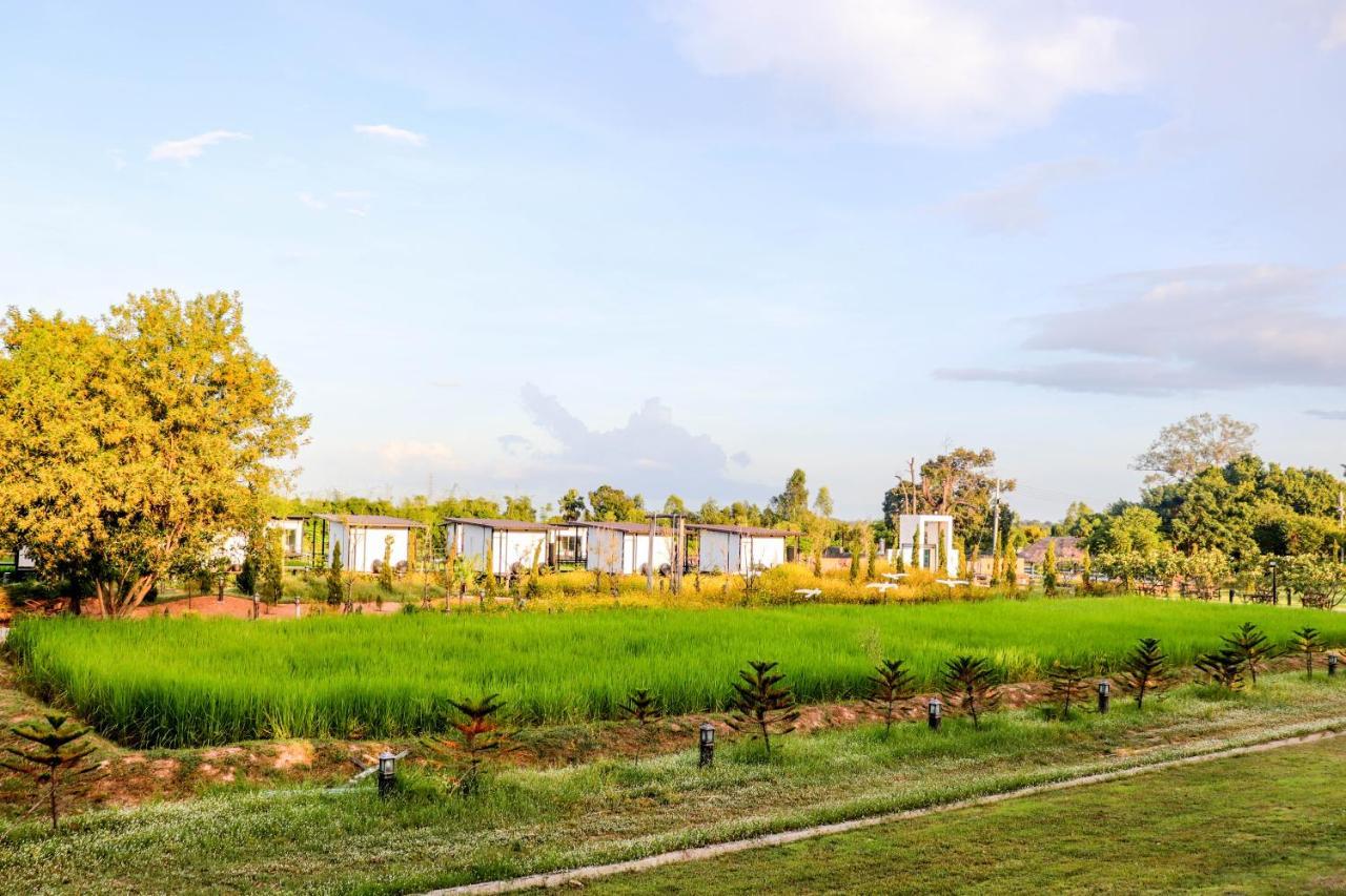 Mae On Village Resort Roi Et
