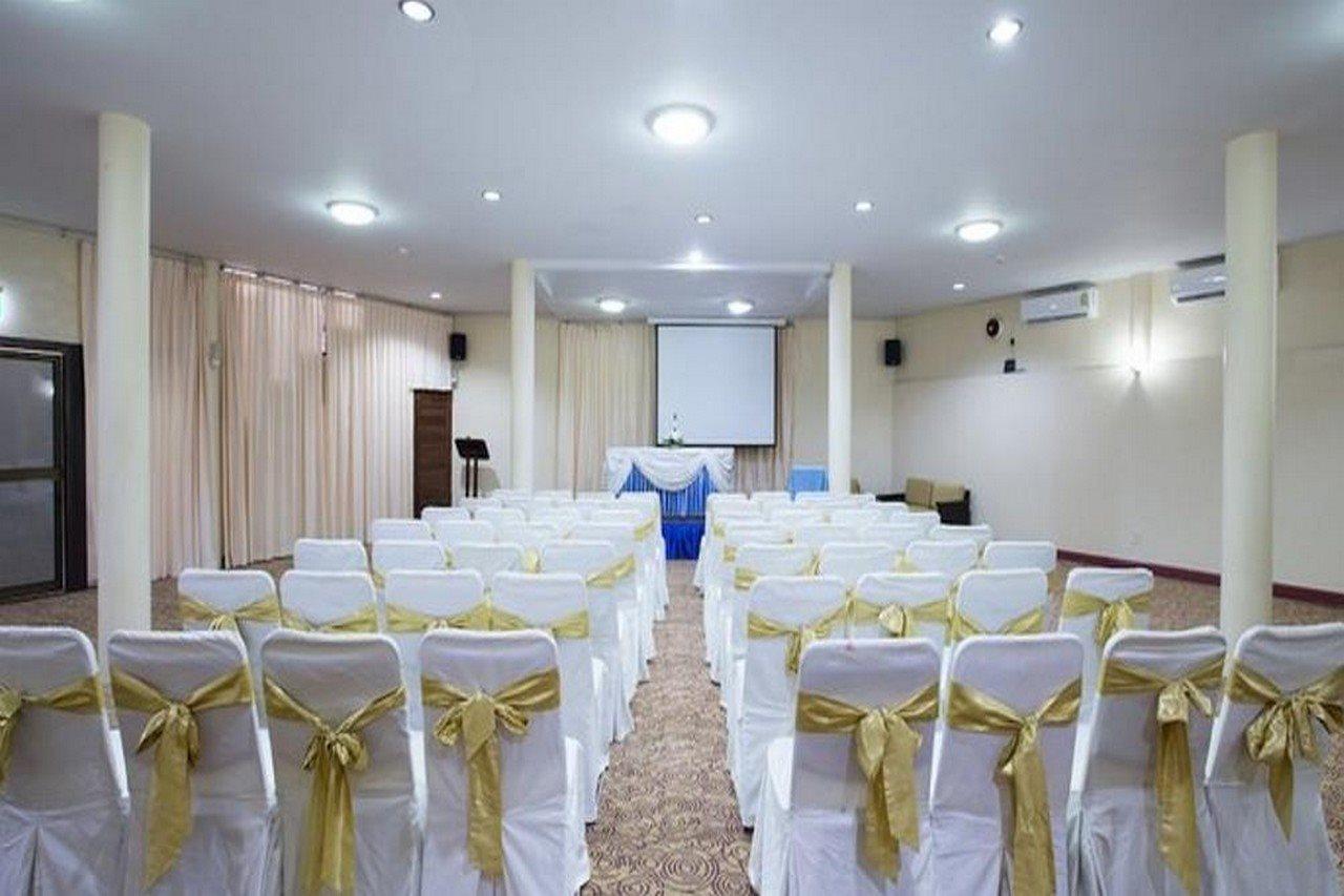 Hotel Eurasia Lagoon 3*