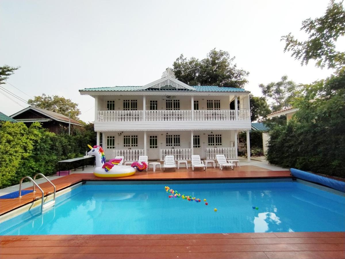 Baan Luang Harn Guest house 3*