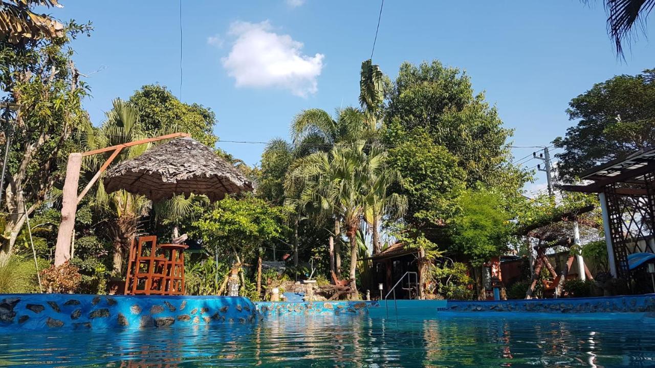 Riverside Resort