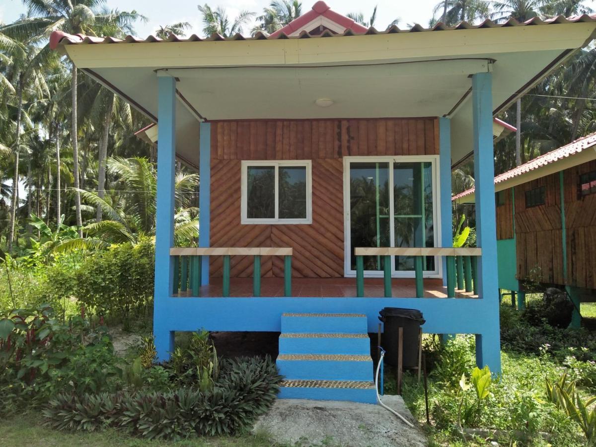 Happy Days Resort *