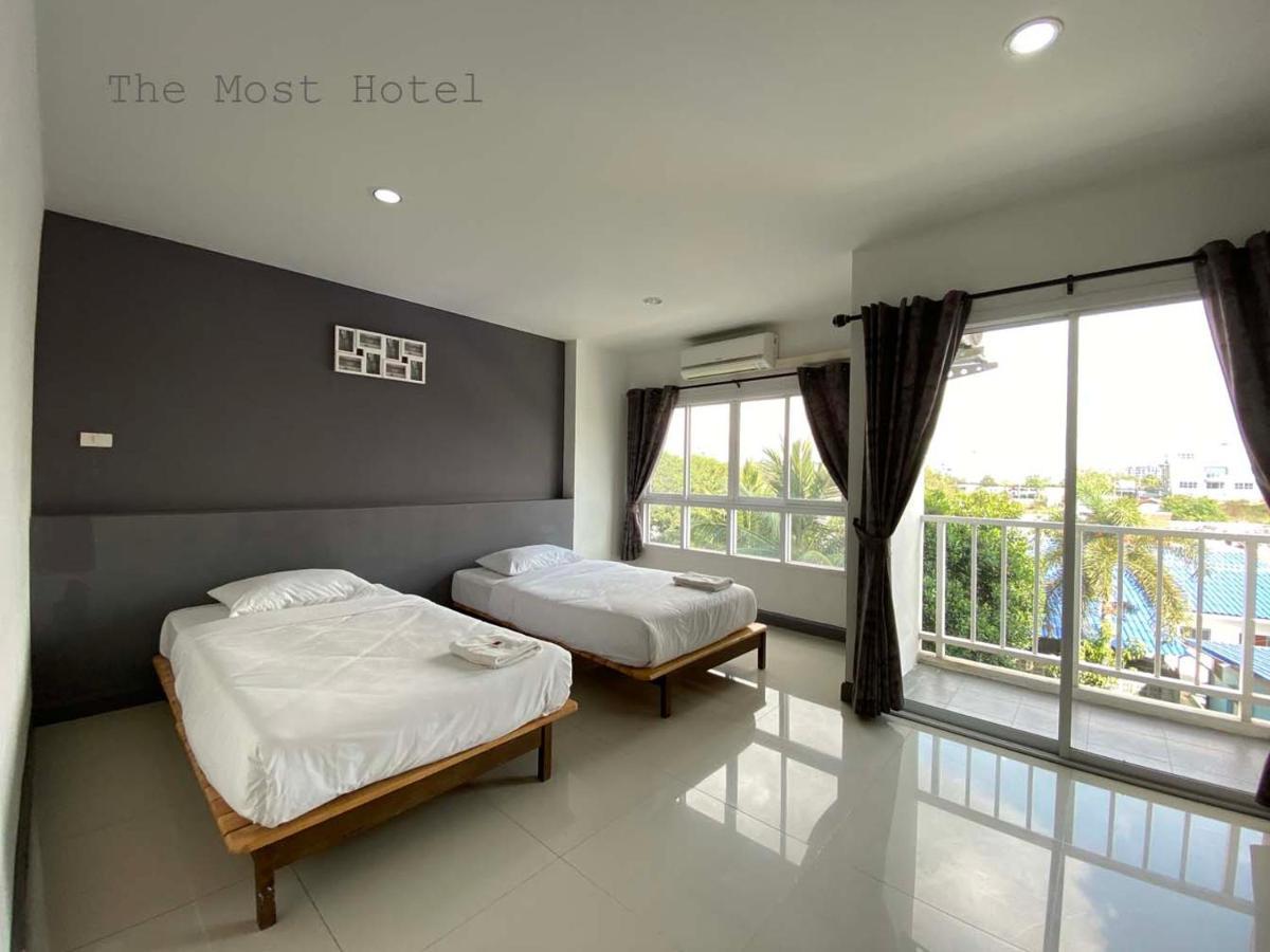 Hotel The 3*