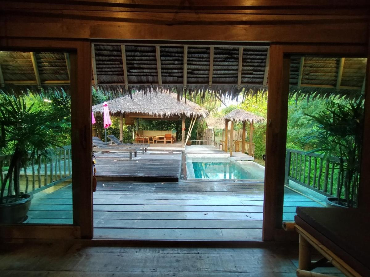 Thap Pala Resort 4*