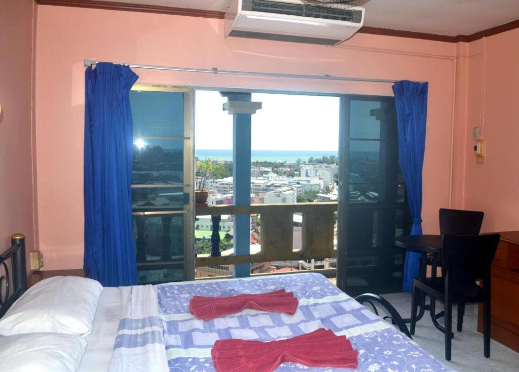 Oyo 851 On Hill Patong
