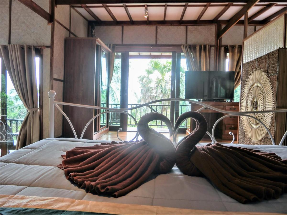 Suan Sawan Ocean View Villa