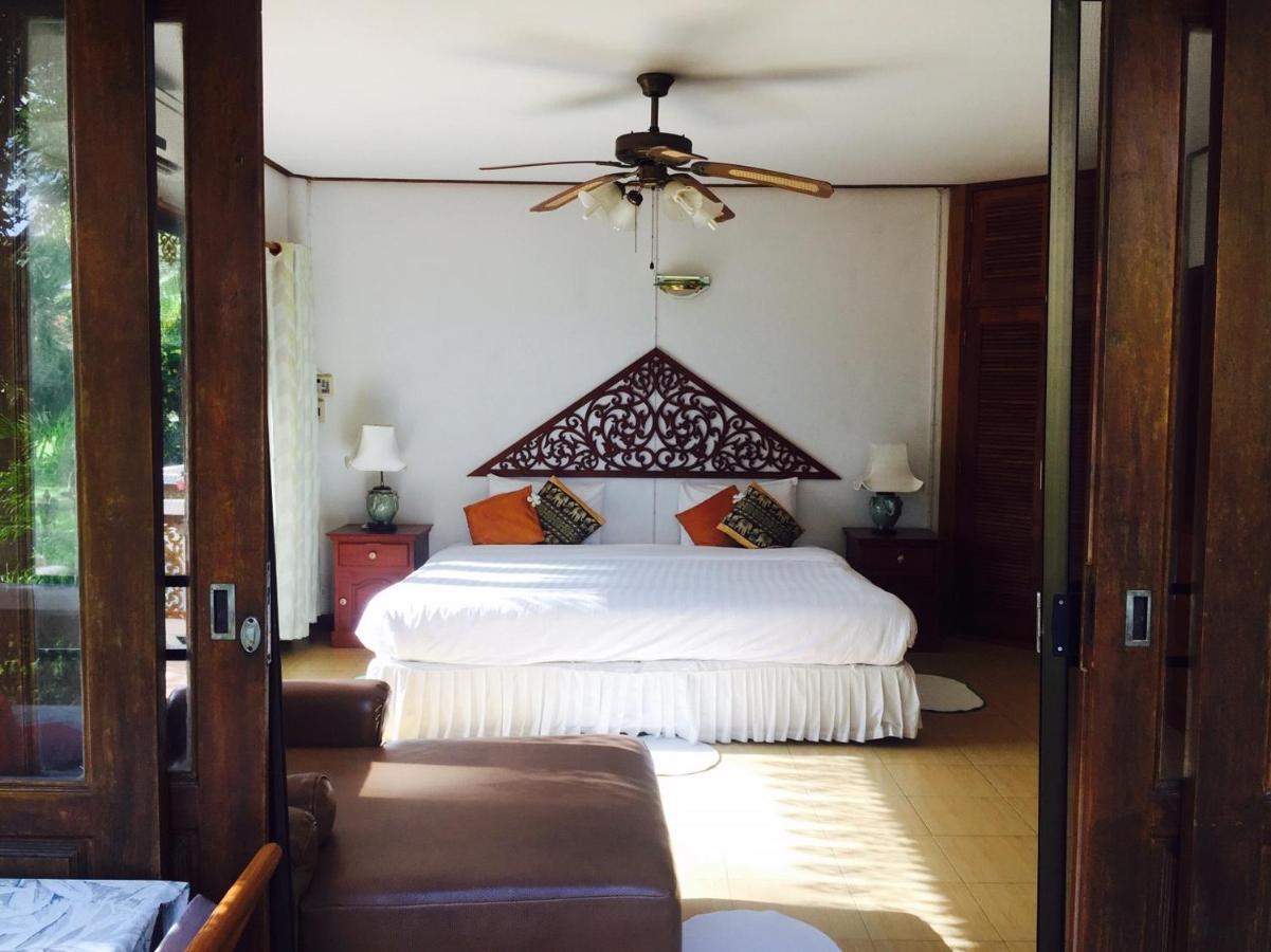 Resort Ruen Thai Rim Haad Klaeng
