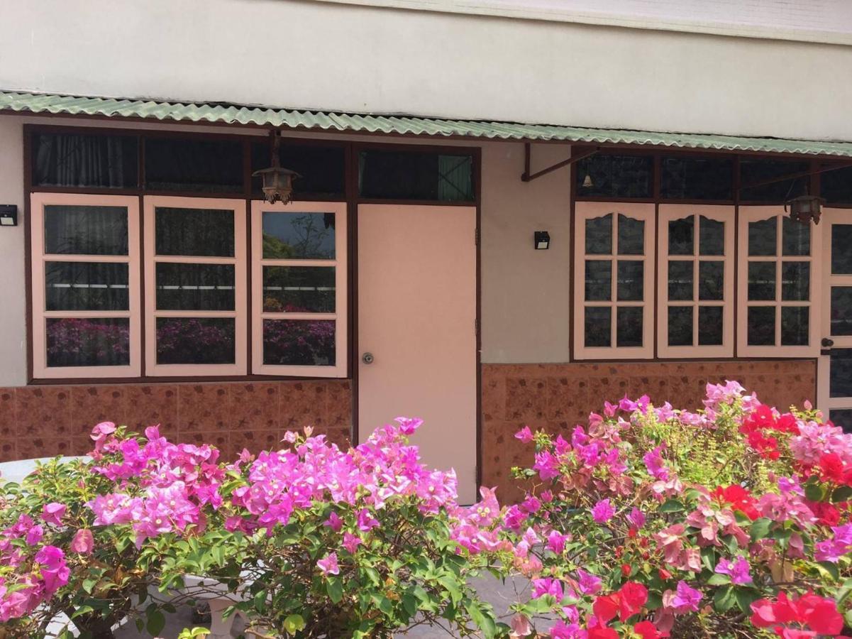 Guest house Anchana House *