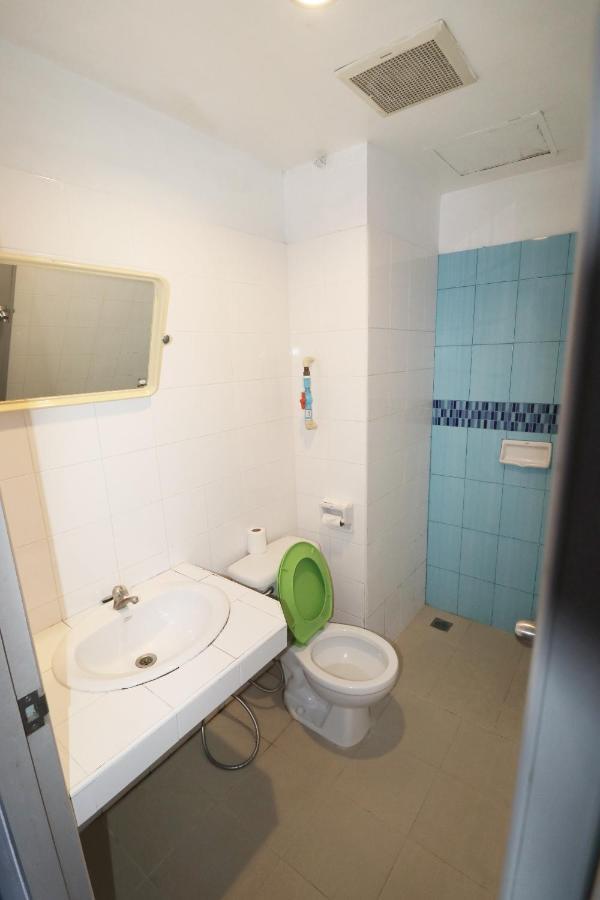 Hotel Thasanee