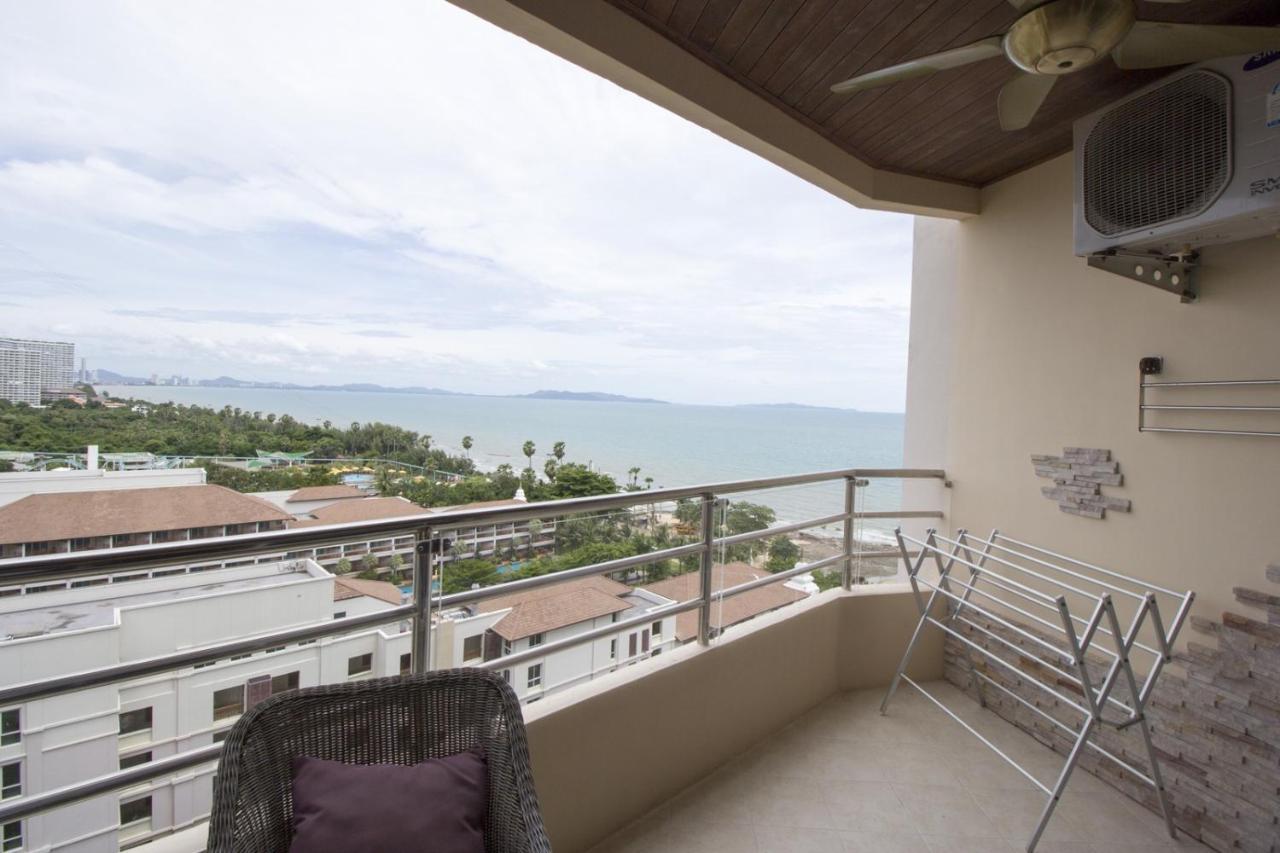 View Talay 3 Apartment