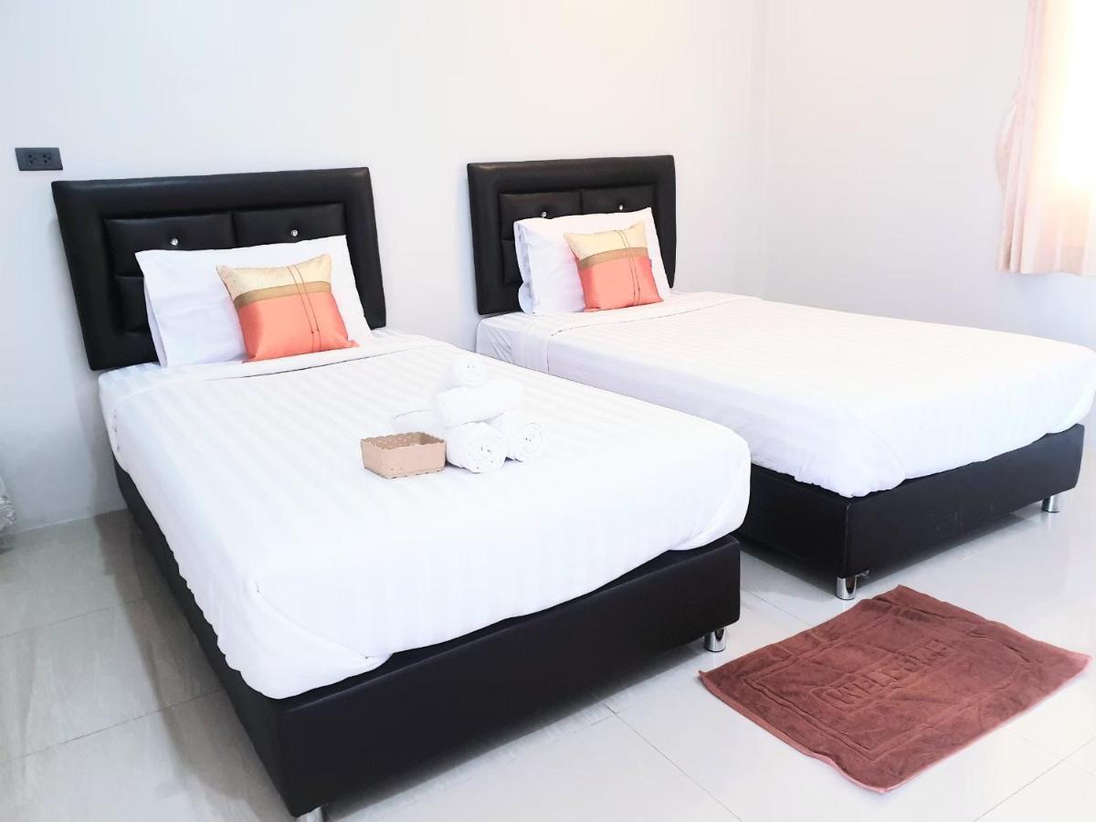 Guest house Chadaporn *