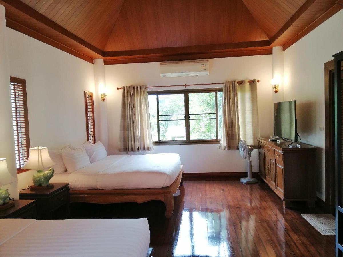 Bed & Breakfast Casa Khaoyai *