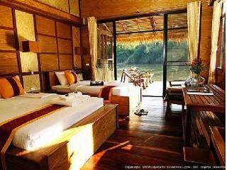 Boutique Raft Resort, River Kwai Sai Yok