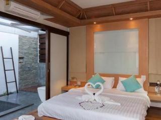 Hotel Jean Pool Choeng Mon