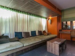 Jean Pool Hotel