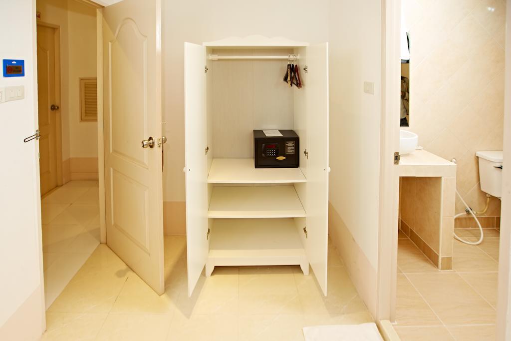 Hotel Nirvana Couture Jomtien Beach