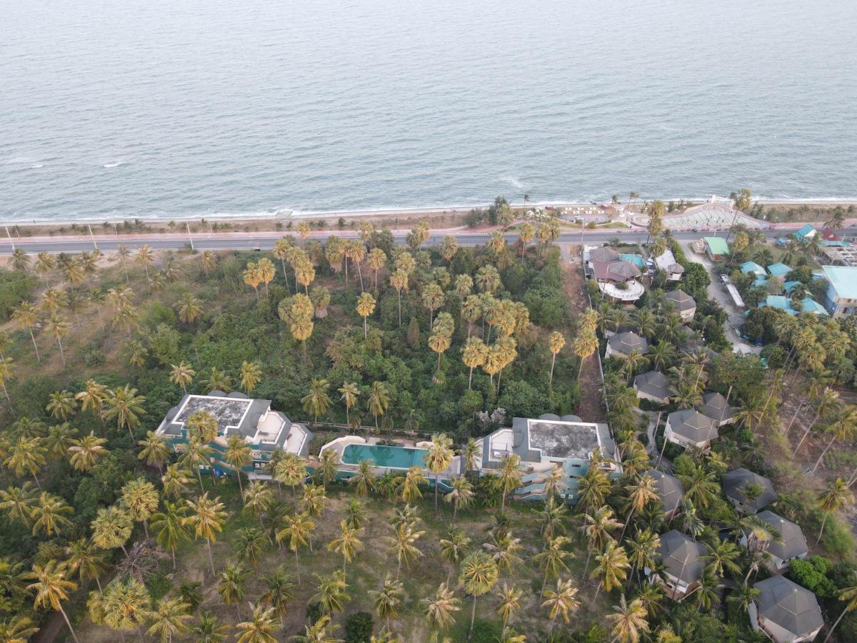 Tanaosri Resort 4*
