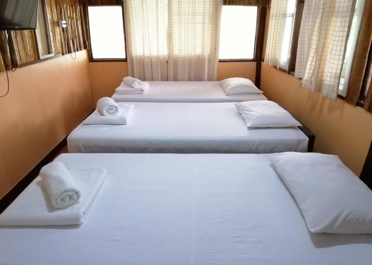 Holiday park บ้านสนมณีโฮมสเตย์ Bansonmanee *