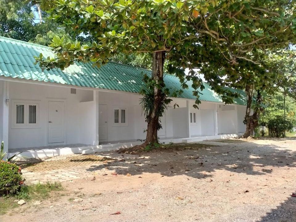 Patra Agaligotel Hotel Fang