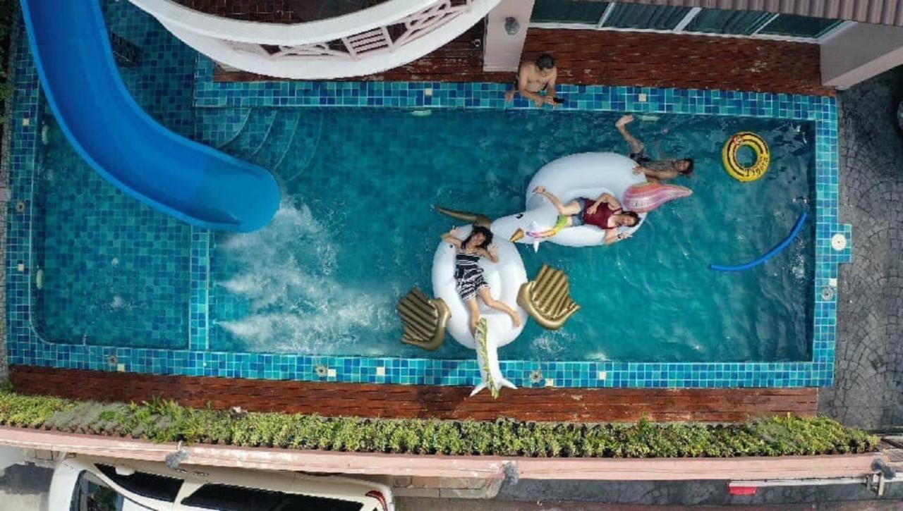 Pattaya Pool