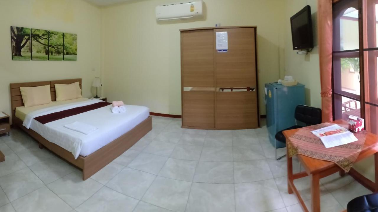 Resort Malee 3*