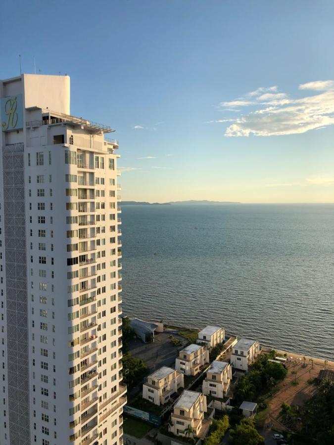 Resort Veranda Pattaya X Sea & Sky View