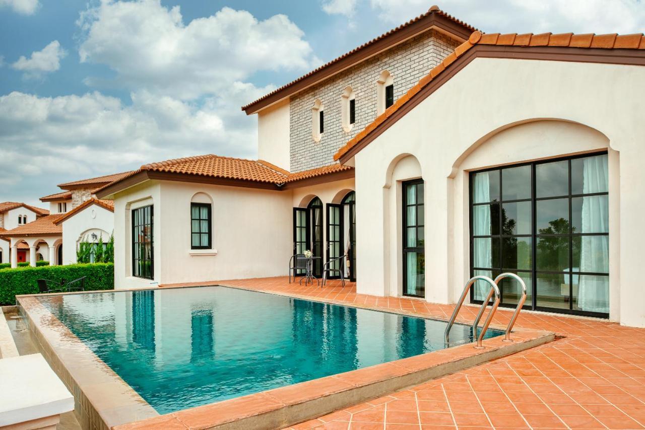 Moevenpick Khao Yai Resort 5*
