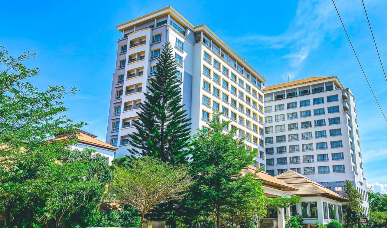 Hotel K Park Grand Sha Certified Surat Thani