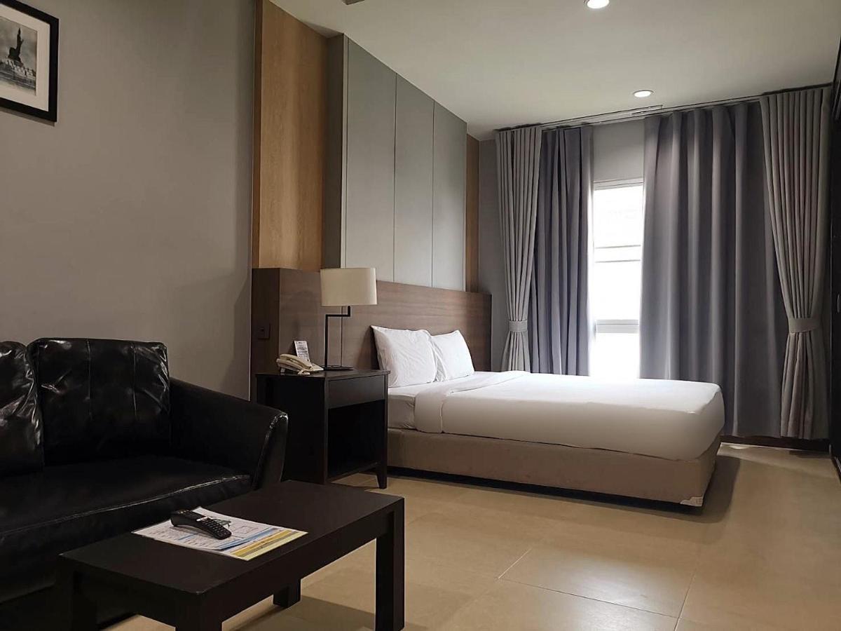 Hotel J Park - Sha Extra Chonburi