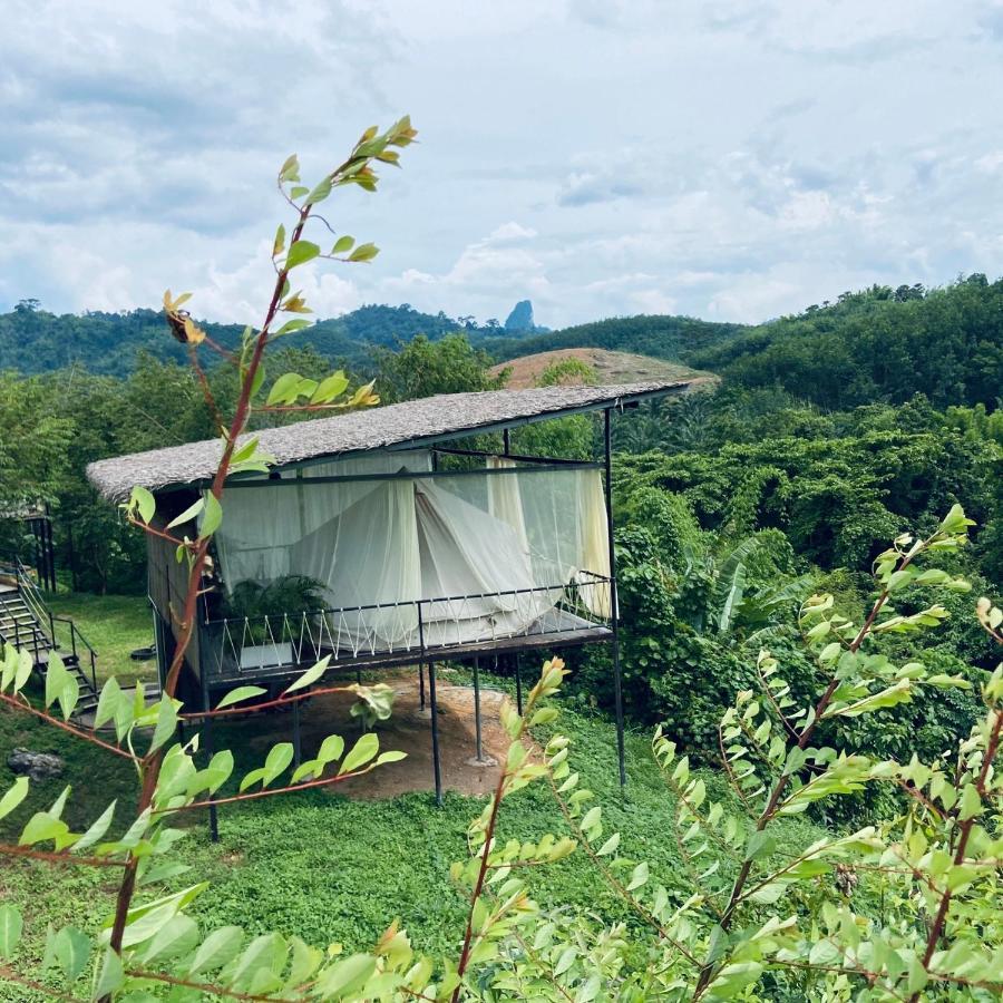 Tanoshi Glamping In Khao Sok Khao Sok National Park