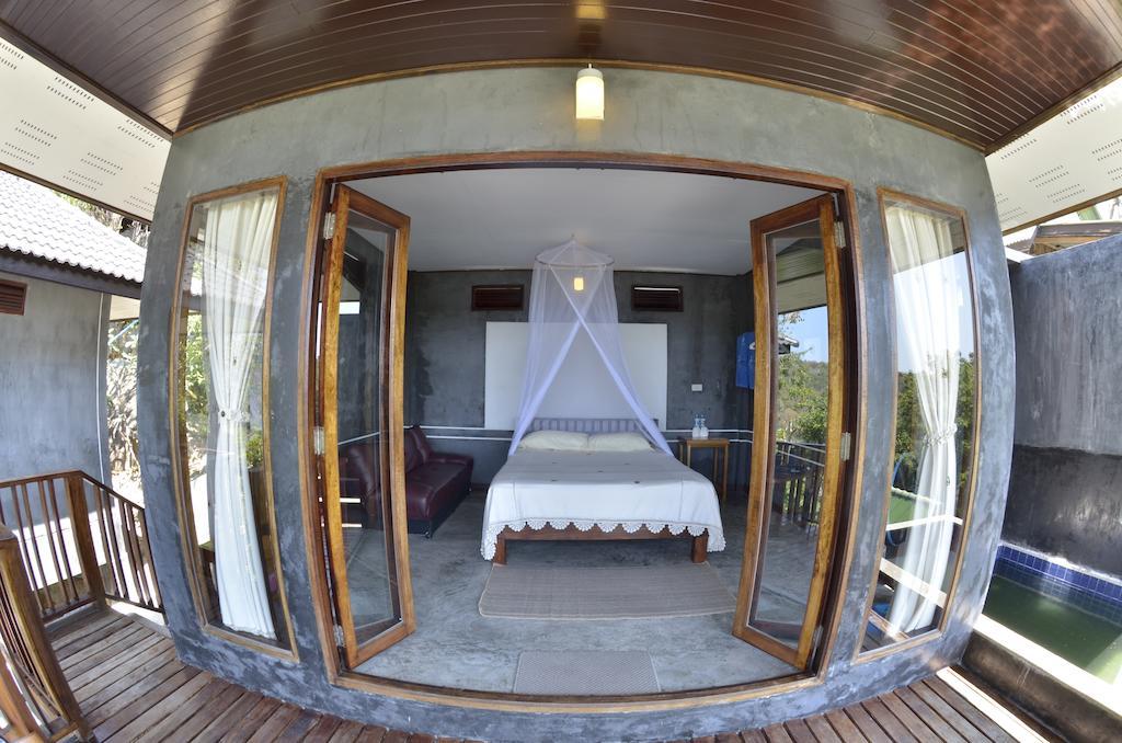 Lung Pae Resort 2*