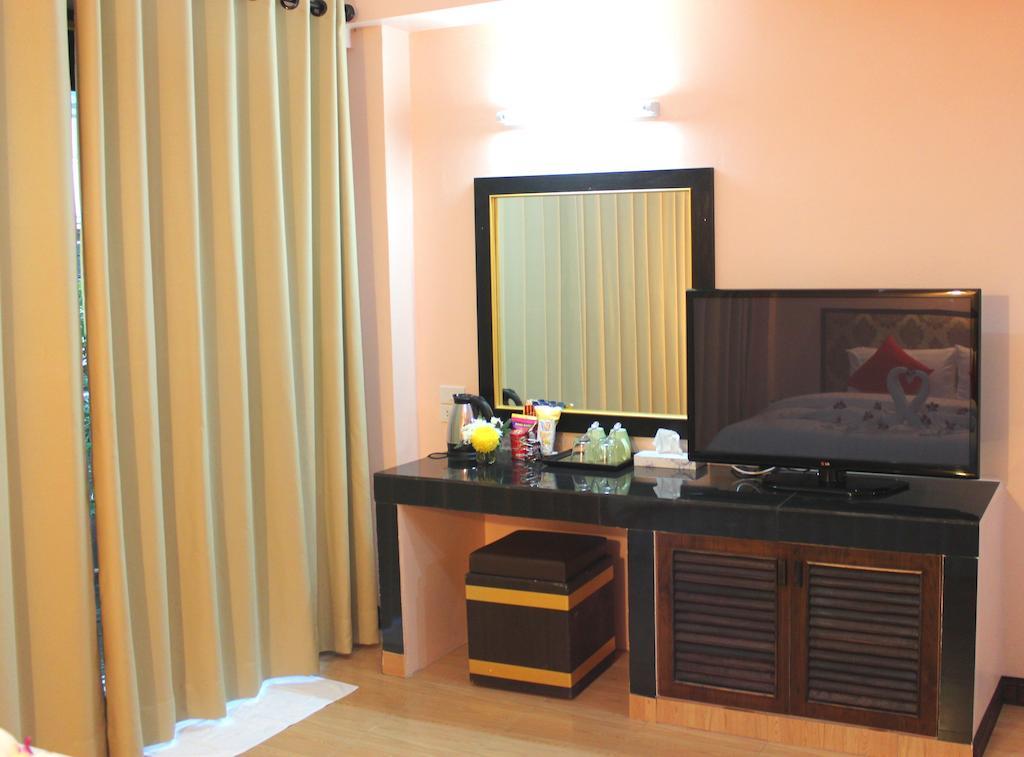 Seaview Hotel 2*