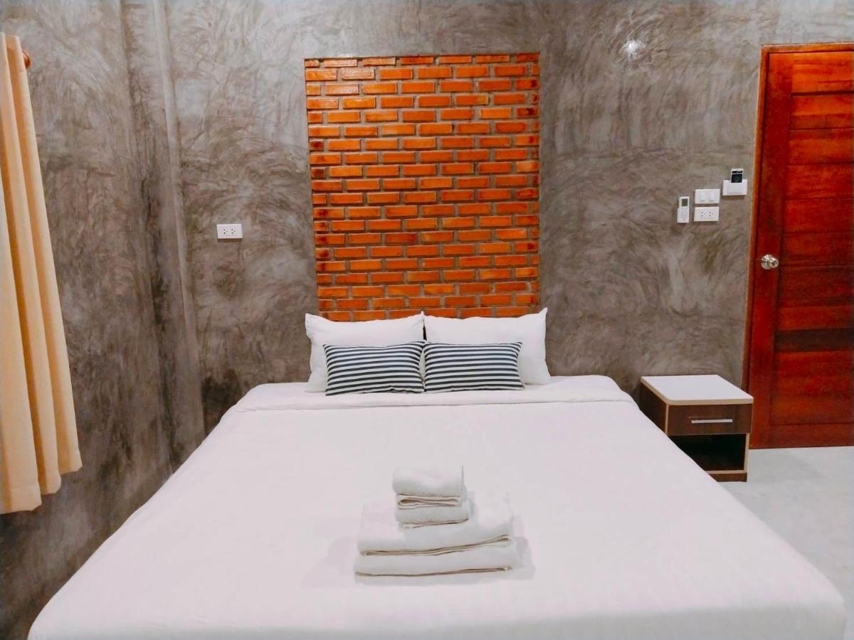 B-tel Chomthong Chiang Mai Resort