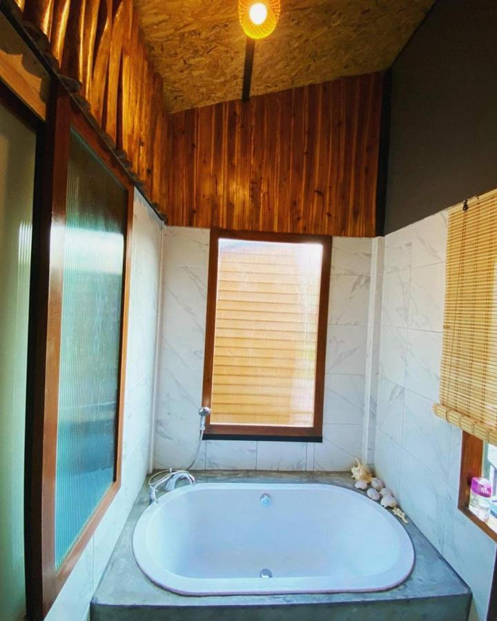 Kohmook Nurse House Koh Mook