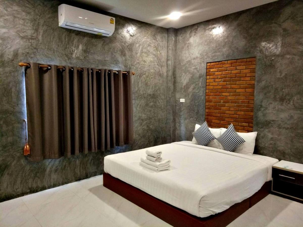 B-tel Chomthong Chiang Mai Resort 2*