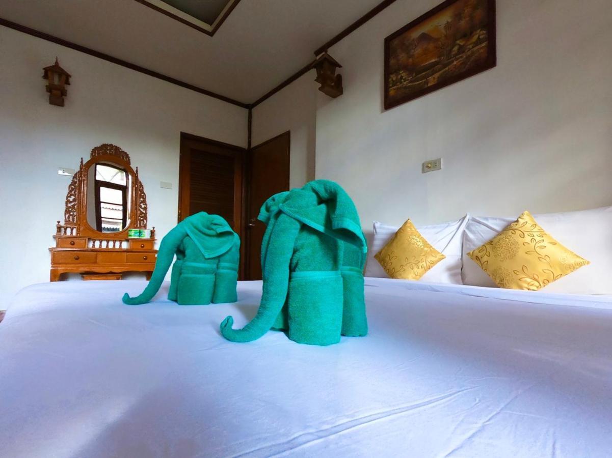 Bu-nga * Koh Lipe