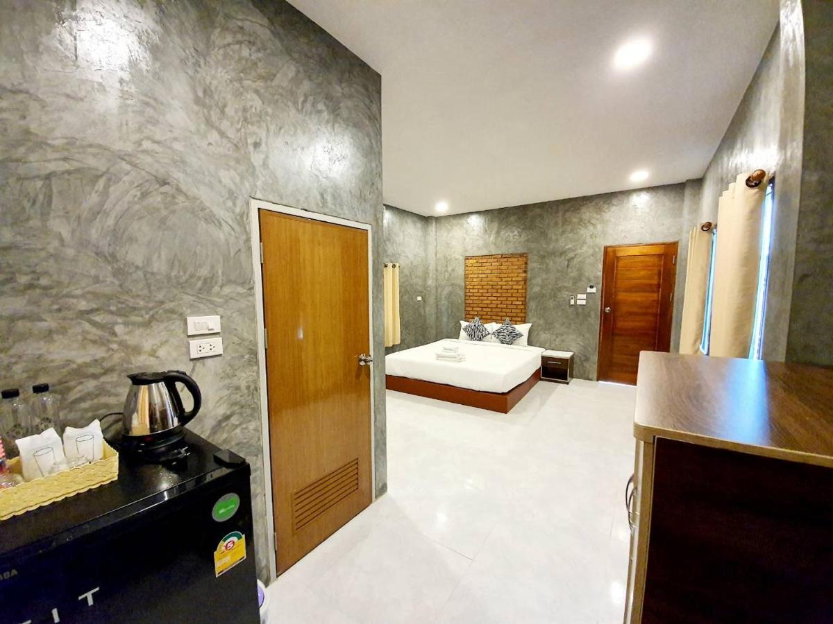 Resort B-tel Chomthong Chiang Mai 2*